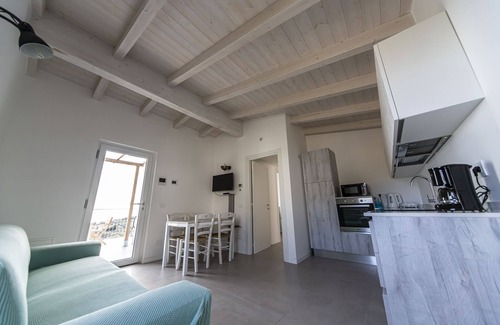 Cipressa Apartment | New flat in Villa with large sea view terrace