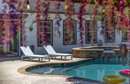 Woodlake - Briar Meadow House | *NEW* Floral Haven - Heated Pool & Game Room