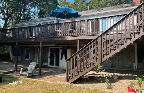 Wianno House | New for 2023! Osterville rental on Neck pond. RPMS124