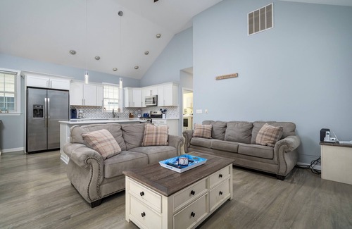Montego Bay House | New For 2025! Beautiful 3 bedroom home offers comfort, style, and stunning waterfront views
