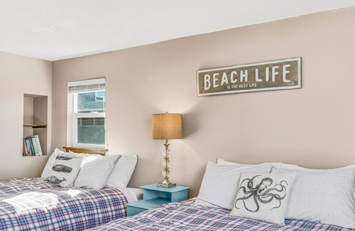 Grayland Cottage | NEW: Get Away to the Ocean at Beachwater Inn & Cottages