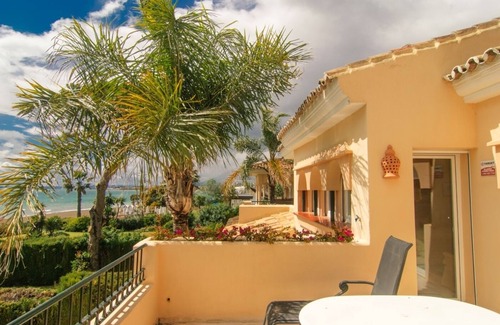 New Golden Mile Apartment | New Golden Mile south facing first line beachfront penthouse