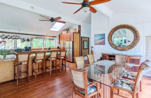 Wainiha House | New! Hale Aloha with Ocean Views - steps to beach