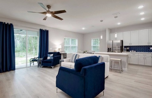 Citrus Springs House | New Heated Pool- Amenity Rich Dogs Ok