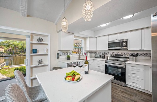 Cove House | NEW Heated Salt Pool & Spa on Waterfront Canal