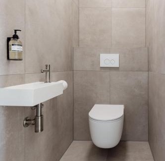 Centrum House | New High-end Suite Historic Building In Safe Area