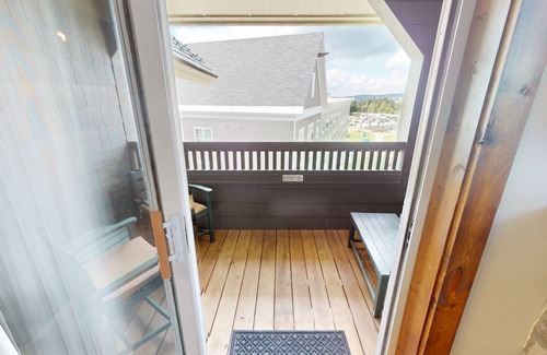 Snowshoe Condo | NEW! Highland House 401 - Brigham Two Bedroom Condo