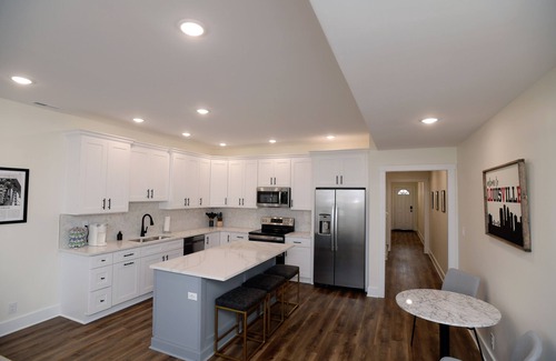 Louisville House | NEW HOME-Location! UofL, Churchill Downs, EXPO, Downtown, NULU