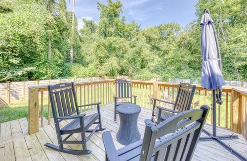 Knoxville House | New home minutes to Downtown Knoxville or UT and 30 minutes to Pigeon Forge