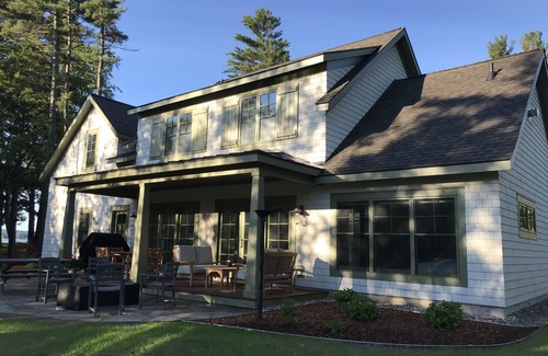 Leland House | New Home on Leland River