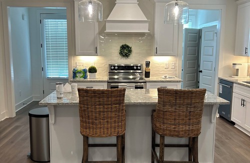 Opelika House | New Home - Perfect location for game day weekends, RTJ golf trips & much more!