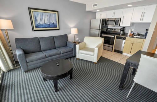 Downtown Myrtle Beach Condo | New Honey Moon Suite, 1BR Direct Oceanfront, Pools
