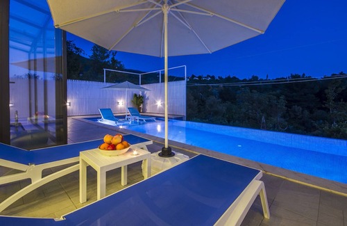 Uzumlu Villa | New Honeymon Villa with Totally Private Pool and Indoor Pool, in Village Setting