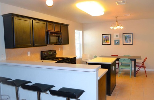 West San Antonio House | NEW HOT TUB! POOL & grill! SeaWorld/Military