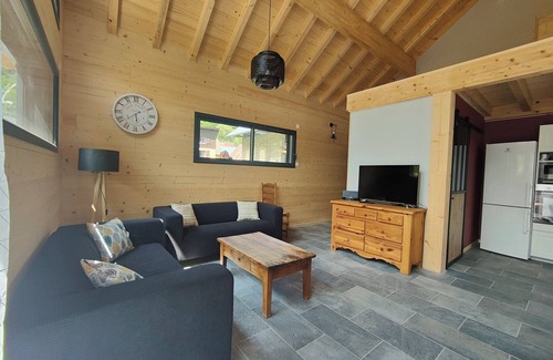 Le Bourg-d'Oisans House | New house in the heart of the Oisans near Alpe Huez