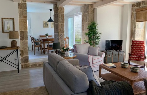 Vigo House | New house with garden 5 min from Canido beach
