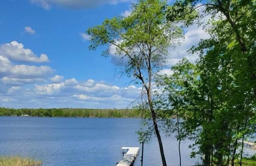 Longville Cabin | *NEW* Inguadona Getaway