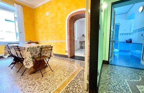 Rezza Apartment | New Italy Luxury Italian Flat in centro storico