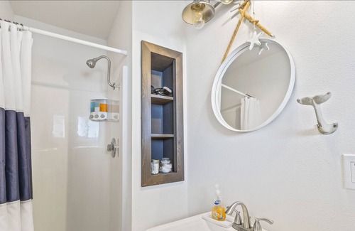 Grayland Condo | NEW: Jack's Jetty Cotndo #3 at Breakwater Inn