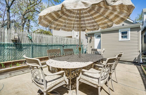 Keansburg Cottage | New Jersey Abode - Near Theme Parks, Walk to Beach