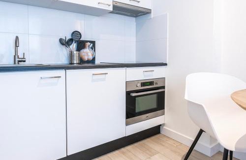 Strijp Apartment | New Kitchen, Vibrant Home Close To Supermarket