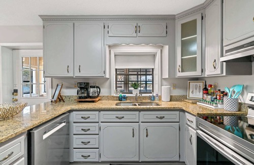Eatonton House | *New* Lake life fun! Sleeps 14, 4bed, 4bth