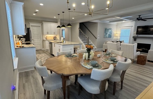 Lake Oconee House | NEW! Lake Oconee Masters Getaway with golfing amenities!