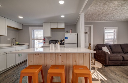 Alton Bay House | New Lakefront Home sleeps 14 with dock.