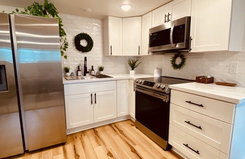 Lanikai Condo | New! Lanikai Beach Cottage - 5min walk to the best beach!