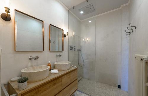 Annecy Old Town Apartment | NEW - Le Bel Epoque, coeur du centre-ville by LLA Selections