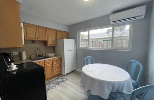 Singer Island Condo | NEW LISTING - 3 Min Walk-Beach, Hot Tub, Tennis, Wi-Fi