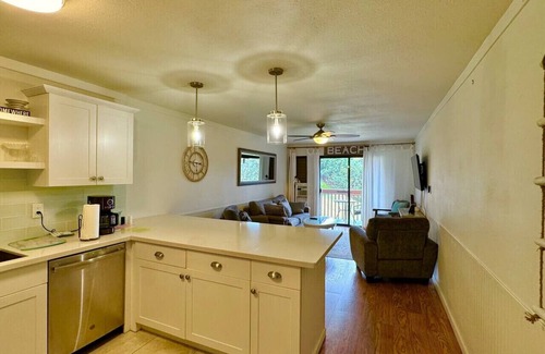 Nawiliwili Apartment | New Listing! Aloha on the Harbor