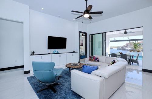 Burnt Store Villa | New listing - Amazing new 3beds/3baths Gulf access villa w. heated pool and outdoor kitchen!