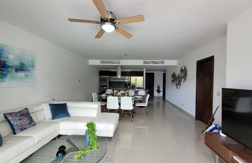 Puerto Juarez Condo | New Listing! Beautiful Condo with accesss to private beach