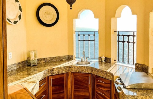 Marina Vallarta Condo | New Listing - Beachfront Luxury Penthouse BVG