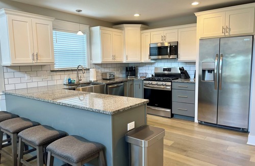 Houghton Lake House | New Listing! Beautiful Home with Game Room and Gorgeous Lake views!