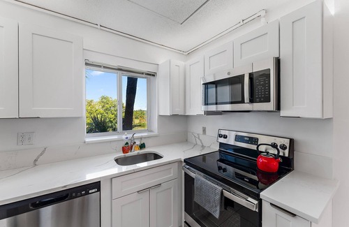 Sea Palms Condo | New listing - Beautiful 1BR 1.5BA apartment close to the beach