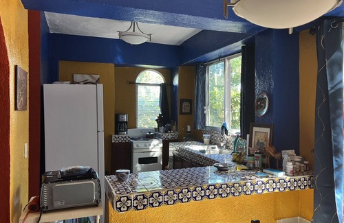 Manzanillo House | New Listing - Casa Azul, 2 bedroom, 2 bathroom, rooftop patio with ocean view