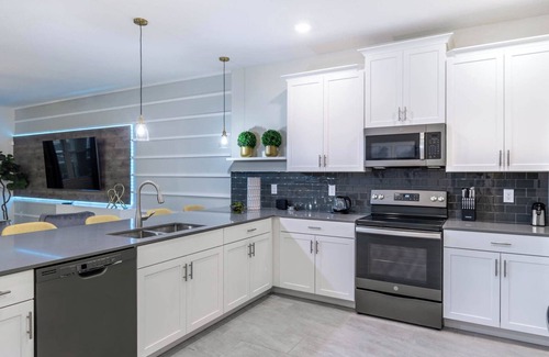 Four Corners House | New Listing! Champions Gate Resort, 10mi to Disney & 21mi to Universal - GRH488628