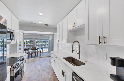 Punta Gorda House | New Listing! Charlotte Harbor Area Resort, 120mi to Disney & 134mi to Universal - GRH747878