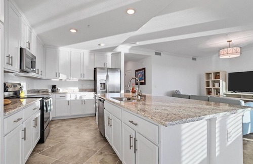 Punta Gorda Apartment | New Listing! Charlotte Harbor Area Resort, 120mi to Disney & 134mi to Universal - GRH573595
