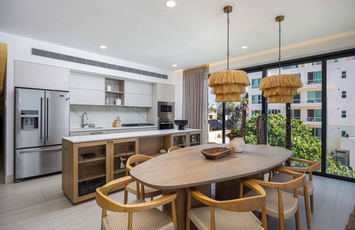 Bucerias Apartment | New Listing-Charming 4-bedroom apartment with WiFi and AC in delightful Bucerías