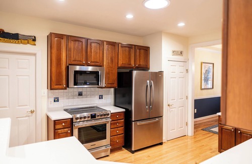 Villages of Five Points House | New Listing Coastal Beauty-Bike to Beach