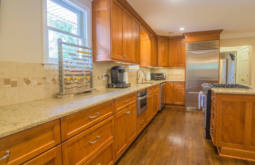Mount Pleasant Cottage | New Listing: Cottage in the heart of Mt Pleasant with plunge pool
