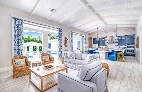 Saint Armands Key House | New Listing! Dream Island | Pet Friendly Home w/Private Heated Pool and Spa