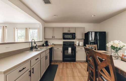 San Antonio House | NEW LISTING-HOME near Seaworld and UTSA