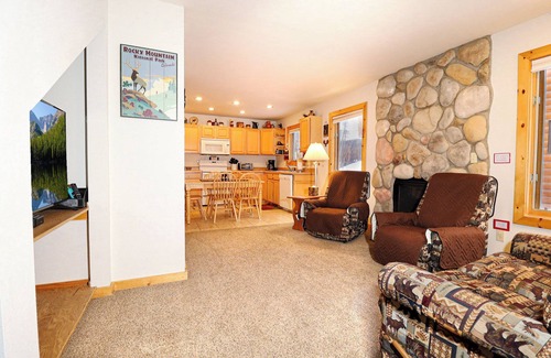 Grand Lake House | NEW listing in Lemmon Lodge with private sand beach on Grand Lake!