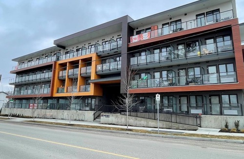Rutland Condo | New Listing in VRBO Short Term Vacation Rental - Minimum One Month