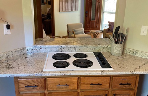 Butler House | NEW Listing! LAKEFRONT COZY with fire pit and dock! NEW internet