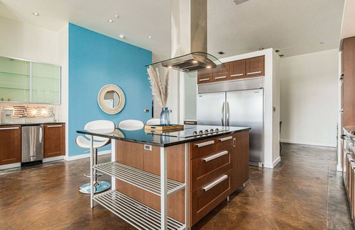 Southeast Pensacola Apartment | New Listing! Luxury Bayfront View at Rainbow Row!
